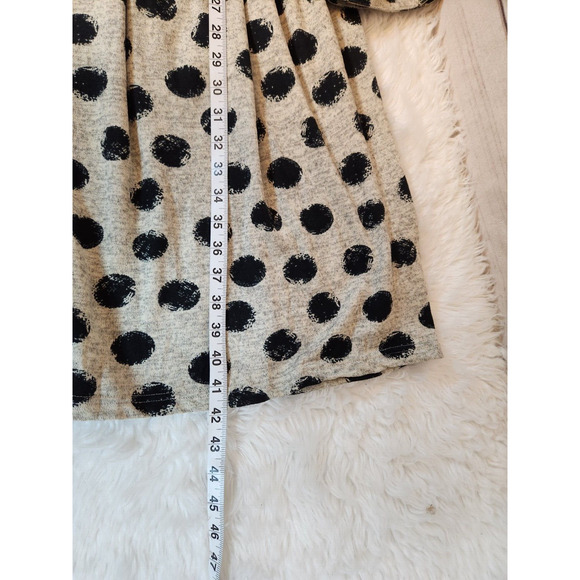 Yellowberry Women's‎ Gray w/Black Dot Long Sleeve V-Neck Felicity Dress Size XL - Picture 6 of 6